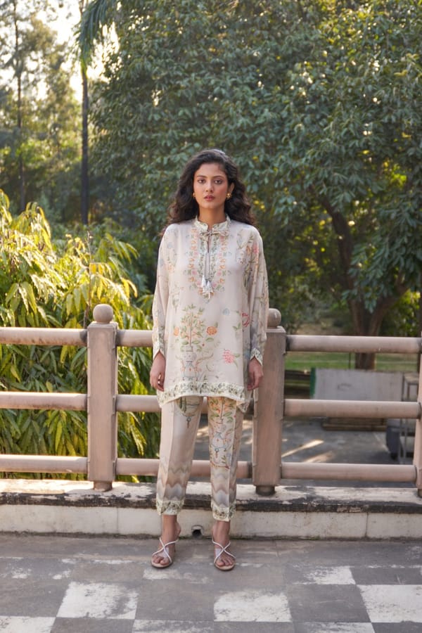 Beige Floral Tunic and Straight Pants Co-ord Set — Chakkraa