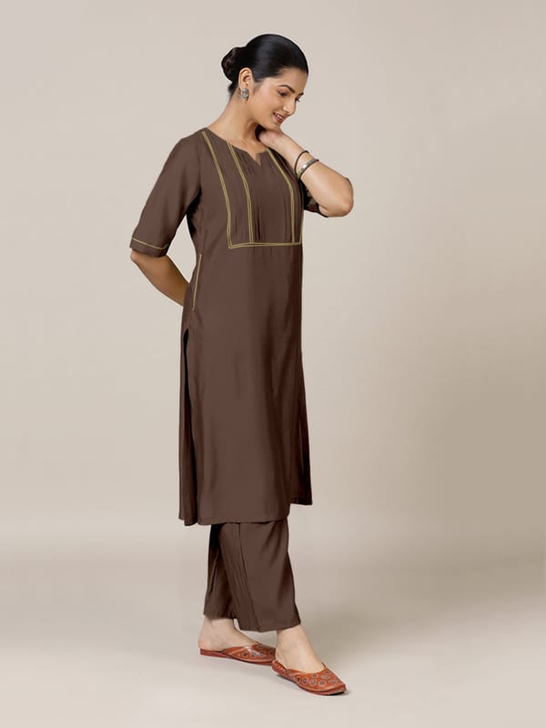 Esha Rozaana Kurta — BINKS