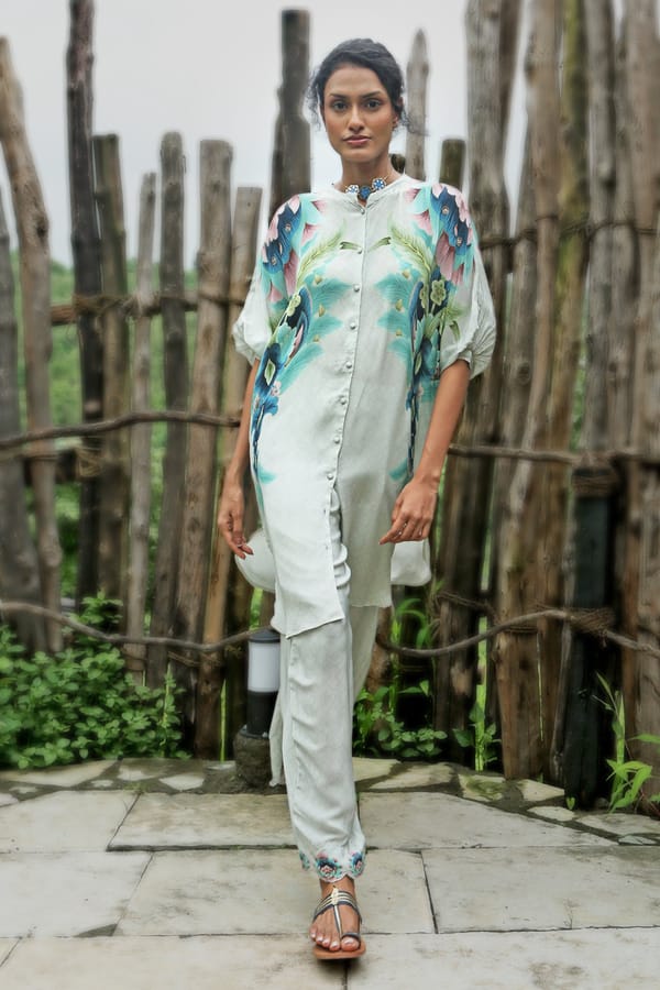 Grey Printed Mandarin Collar Kurta Set with Pants — Basil Leaf