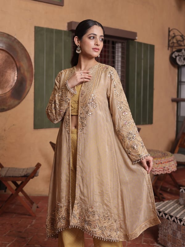 Sunheri - Cape Set — Surkh Syahi