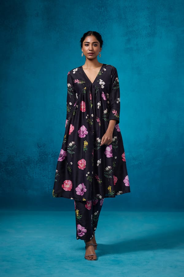 Black Floral Printed Chanderi Tunic and Pant Set — Dressfolk