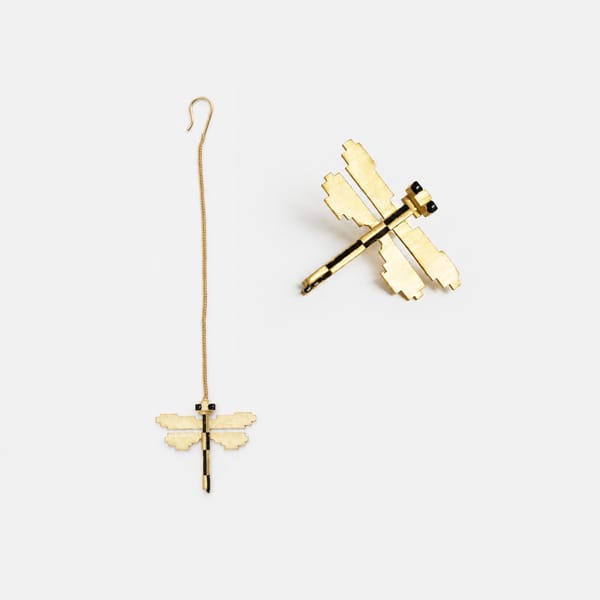 Dragonfly Mismatch Earrings — No Na Me