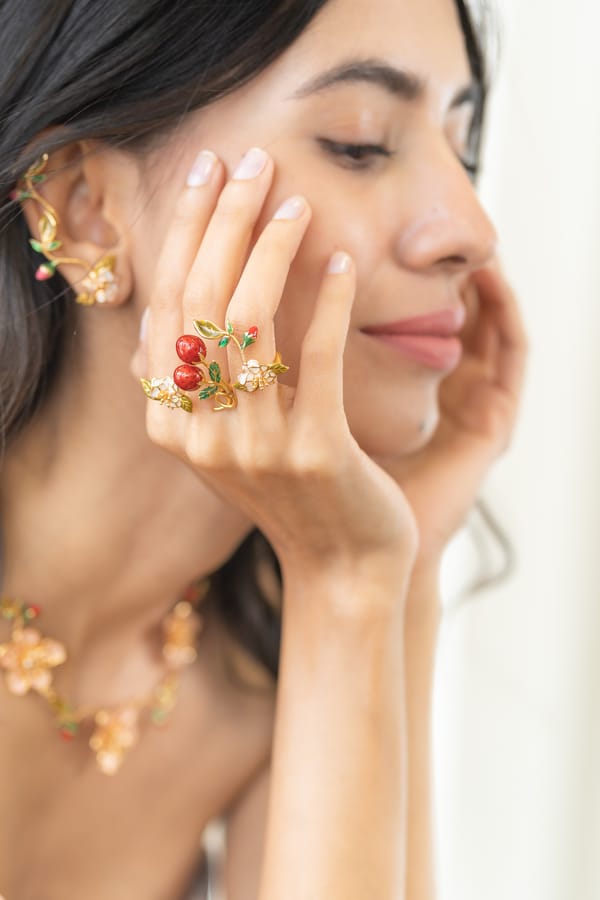 Strawberry Double Finger Ring — Azga