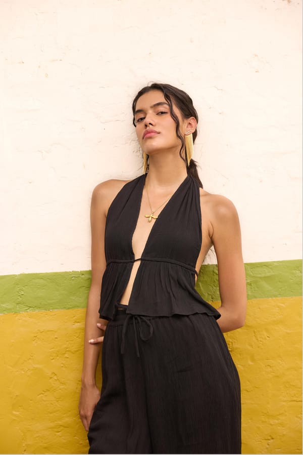 Halter Tie-up Neck Top — The clothing factory