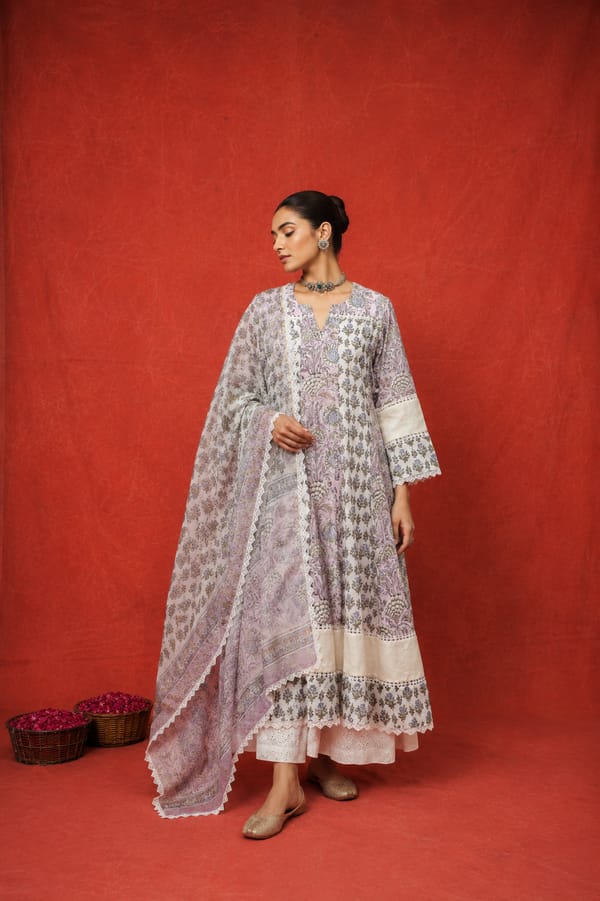 Naseebo Lilac Blossom Hand Block Printed Kurta Set — Naseebo