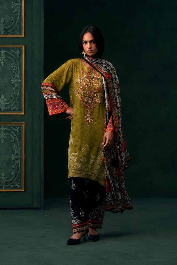 Anora Crepe Printed Hand Embroidered Suit Set — NEETIKA CHOPRA