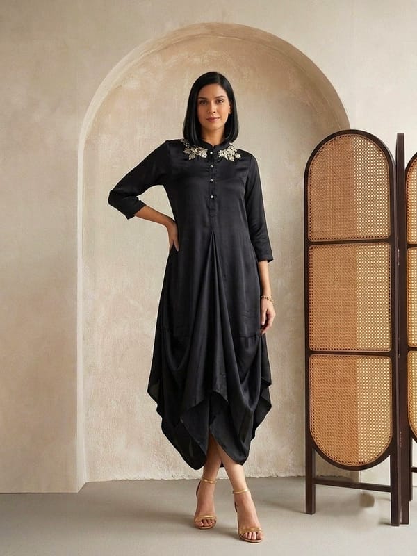 Black Emily Long Dress — Chique