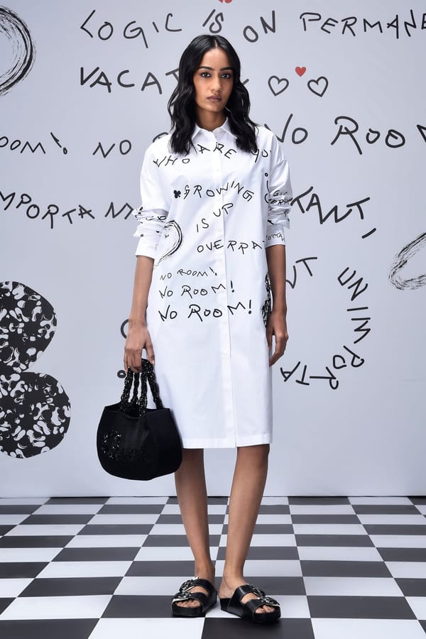 White Graphic Print Relaxed Fit Shirt Dress — Genes Lecoanet Hemant