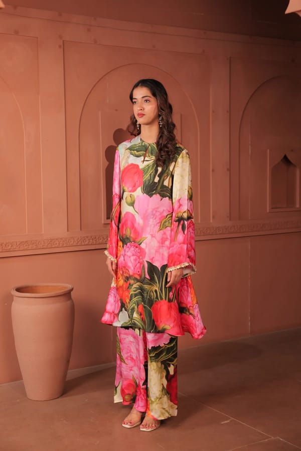 Bageecha - A-Line Kurta Set — Surkh Syahi