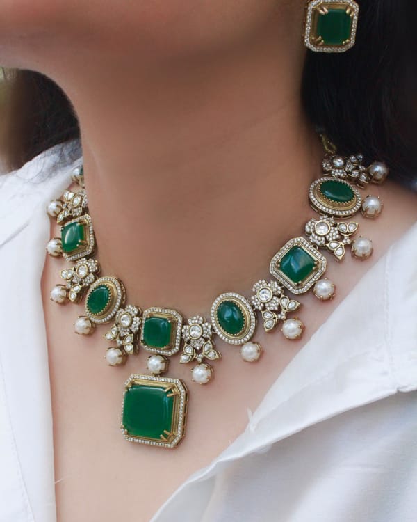 Shrivya — Tijila