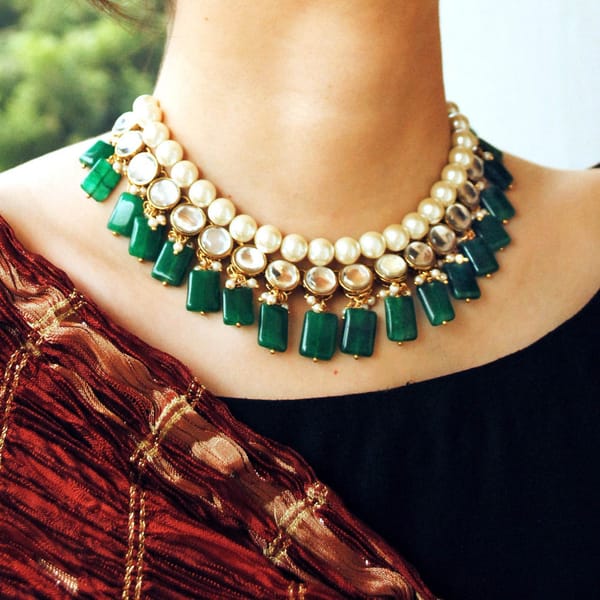 Green Glass Stone And Kundan Necklace Set — BeAbhika