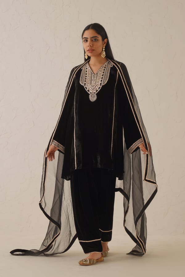 Black Velvet Embroidered V-Neck Kurta Set — NEETIKA CHOPRA