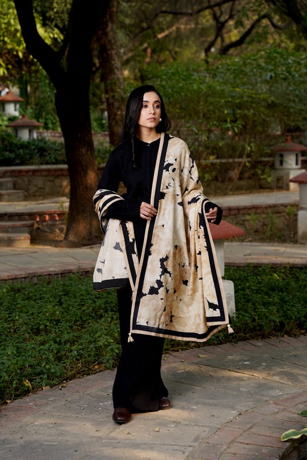 Frosted Petal Shawl — Moh India