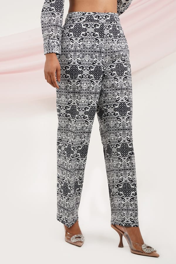 Wing It Pants- Black Lace — Chöjé