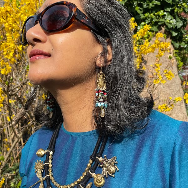 Earring Beetle Zuri — Maya