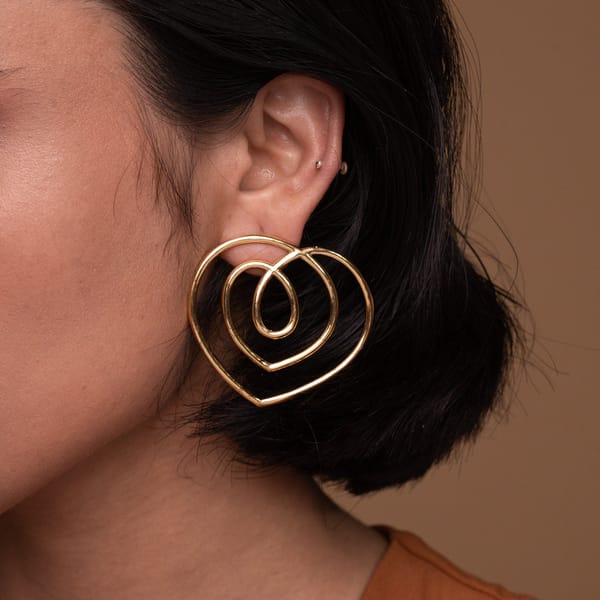 Beau Earrings Gold — Equiivalence