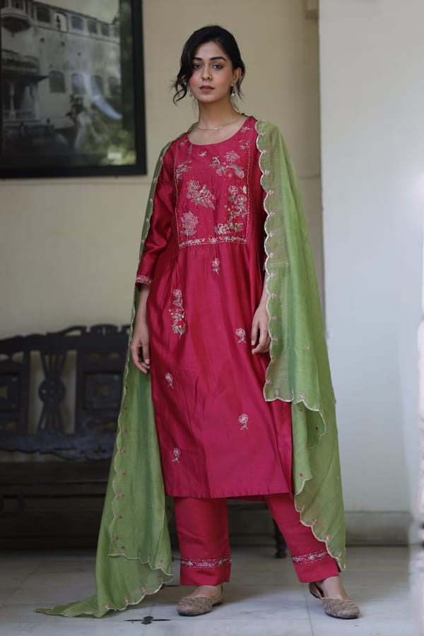 Magenta Pink Chanderi Embroidered Kurta Set — Tatwa Designs