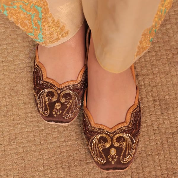 Brown Morni Jutti — House of Vitti India