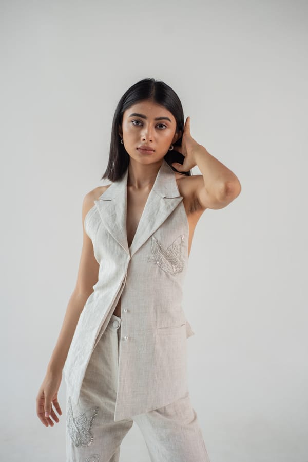 Natural Linen Backless Tie-Up Waistcoat with Butterfly Embroidery — MAGIA