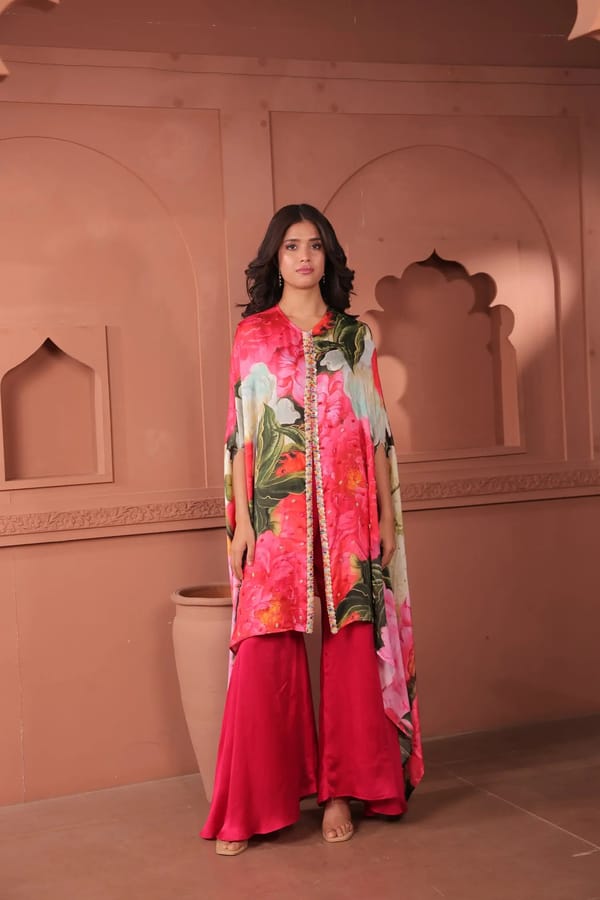 Bageecha - Asymmetric Cape Set — Surkh Syahi