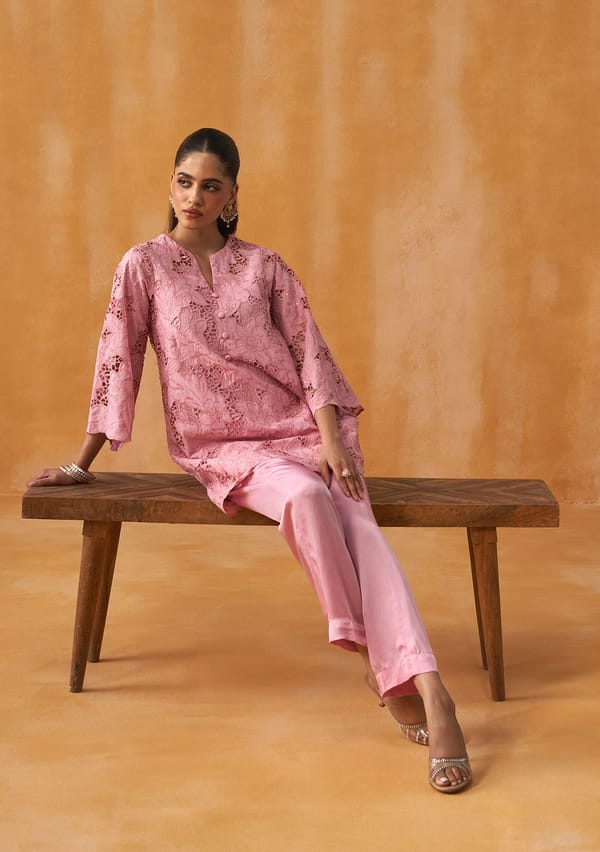 Adaa Cutwork Co-ord Set (Baby Pink ) — AMOSHI