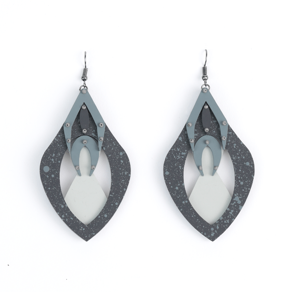 Tulip Earring — FOREST OF CHINTZ