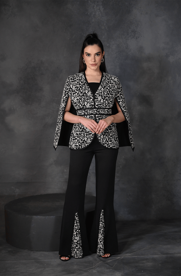 Black & White Embroidered Cape Set — OMBRELLO
