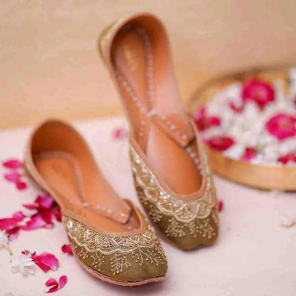 Henna — House of Vitti India
