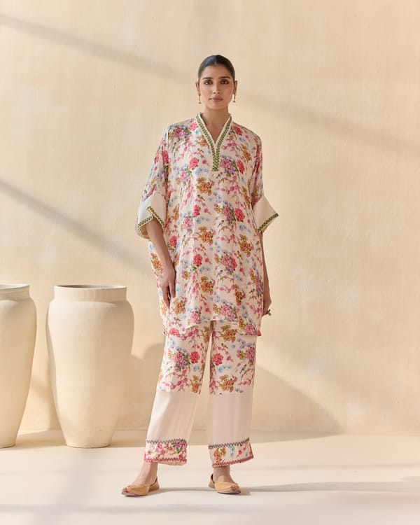 Vanya Kurta Set — 5 Elements