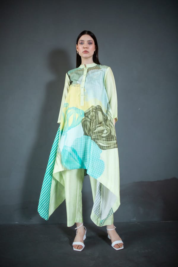 Light Green Long Kaftan Tail Set — CLOS