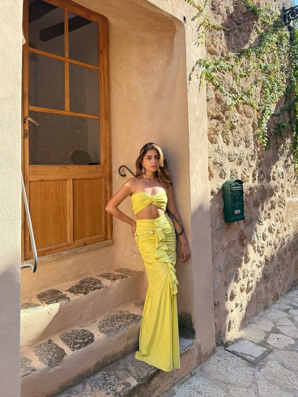 Yellow Ruched Ruffle Maxi Skirt with Front Slit — LABEL FROW
