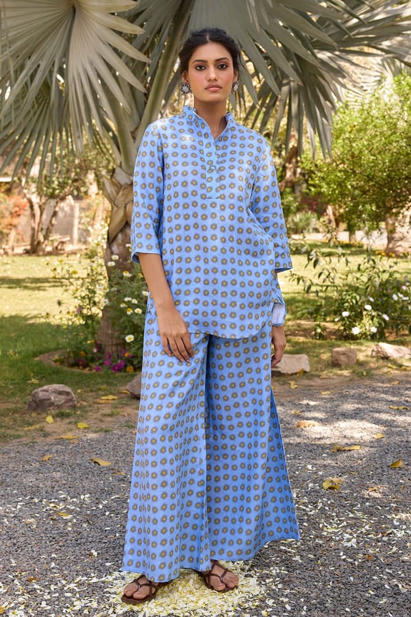 Blue Linen Daisy Print Tunic Kurta with Asymmetric Hem — YELL