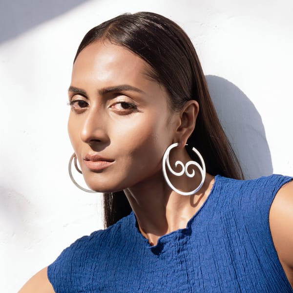 Yin Yang Wave Hoops Silver — Equiivalence