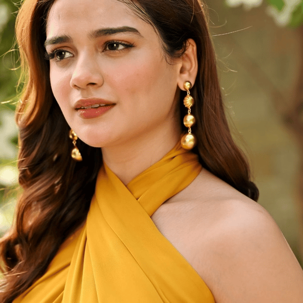 Bombshell Danglers — Live To Tell