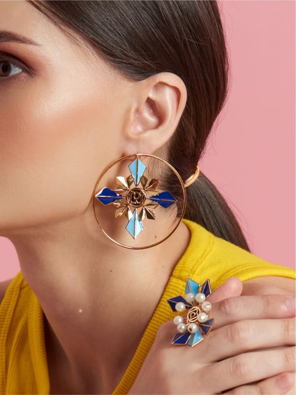 ELEONORA HOOPS — Ruhheite