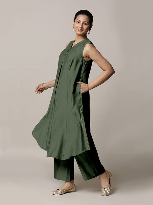 Mirha Rozaana Kurta — BINKS