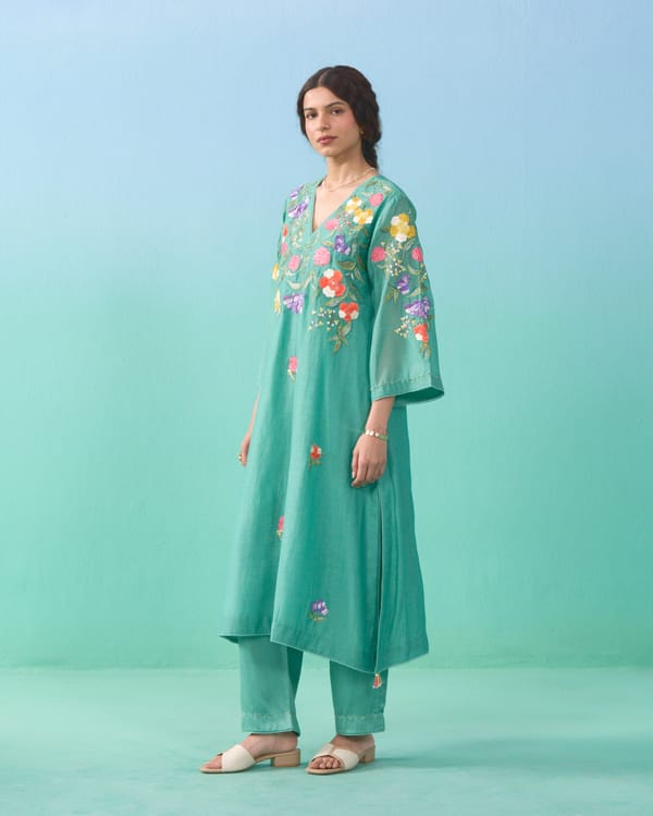 Parisa Kurta Set — NIRVAIR CLOTHING