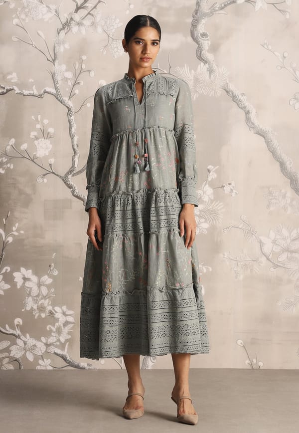Walk in the Clouds Amore Dress — Kaveri