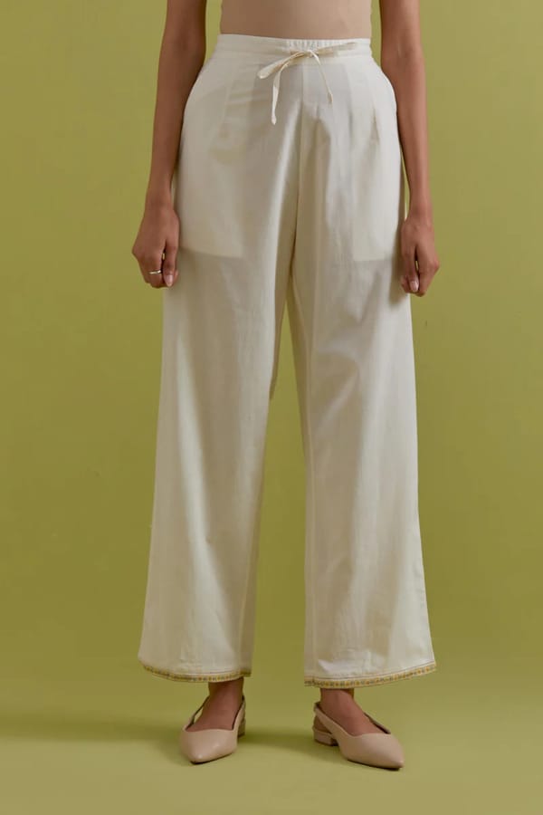 Off White Cotton Straight Pants — Upavita