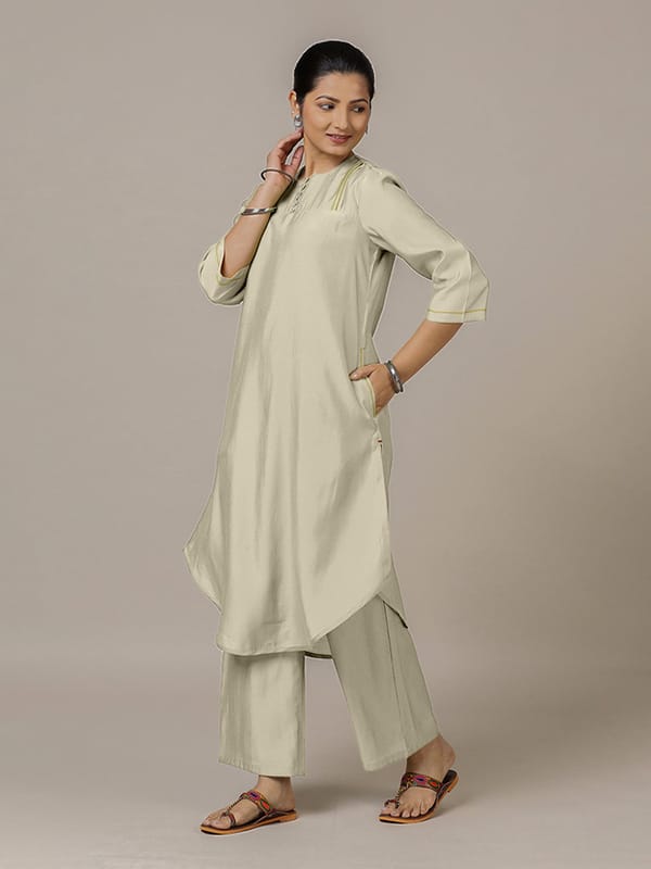 Urvi Rozaana Kurta Set — BINKS