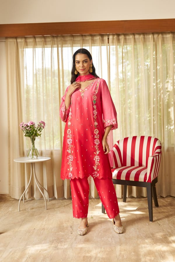 Red Ombre Applique Silk Chanderi Kurta Set with Dupatta — SURABHI ARYA