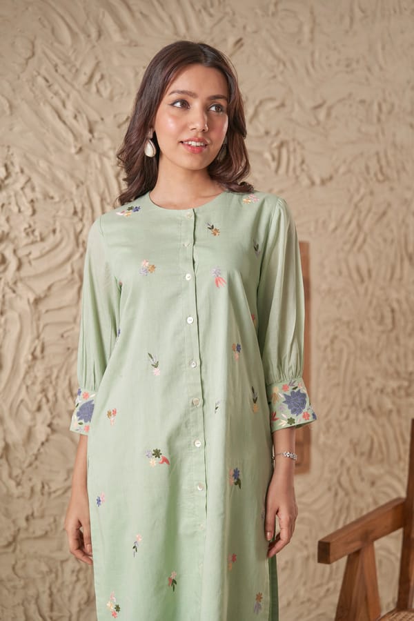 Mint Green Mul Mul Embroidered Kurta Set With Dupatta — SAMATVAM