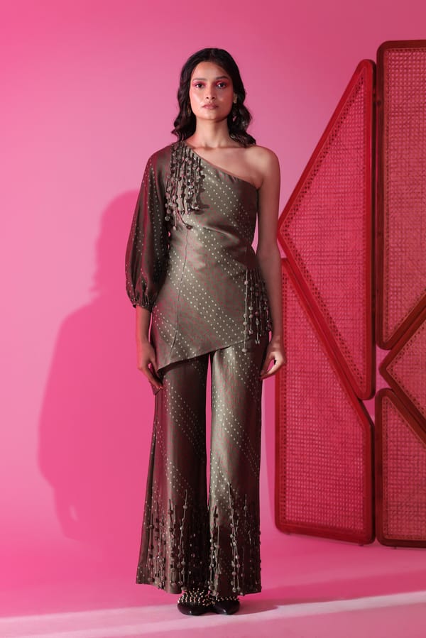 Olive Fringe Set — MANVI DAGA STUDIO