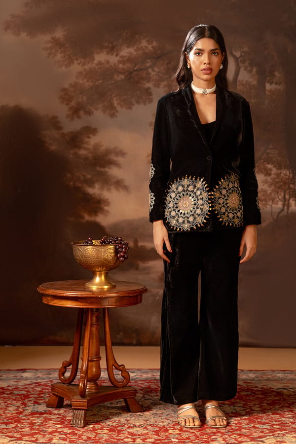 Eraya Embroidered Blazer Set — SOUP by Sougat Paul
