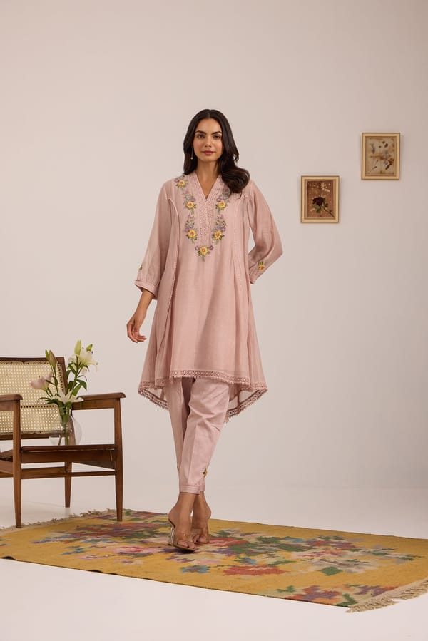 Lilac High-Low Flared Embroidered Kurta Set — Omi Clothing