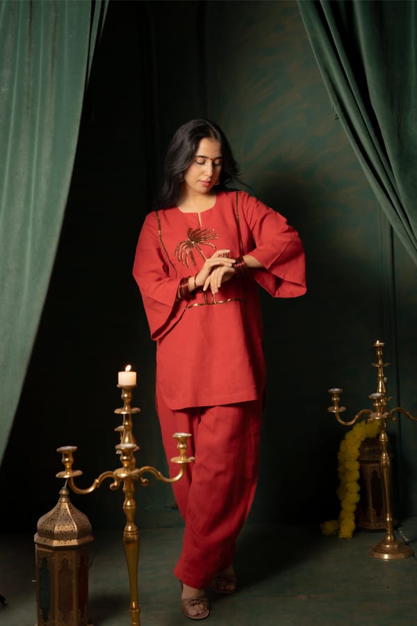 Red Straight Kurta Set with Palm Embroidery — Eko Clothing