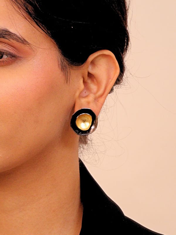 Siya Black & Gold Stud Earrings 18K Gold Plated — Viana Jewels
