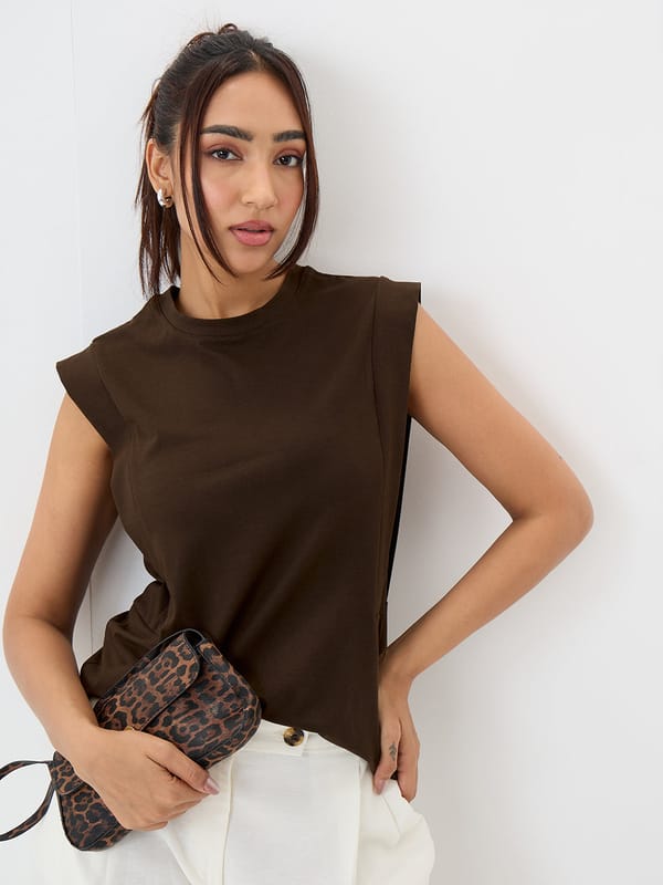 TrueStretch Brown Sleeveless T-shirt — Femmella