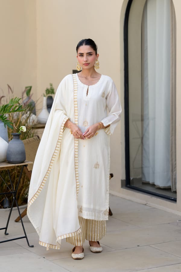 Off White Banarsi Gota Work Suit Set — MAHEE JAIPUR