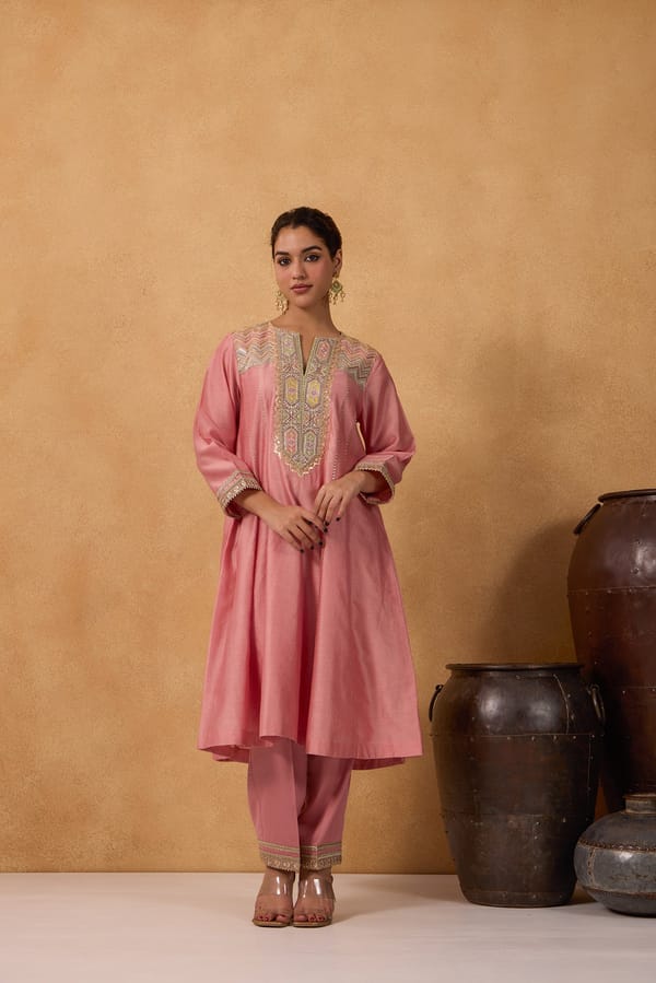 Pink Shoulder Yoke Kurta Set With Lemon Dupatta — Omi Clothing